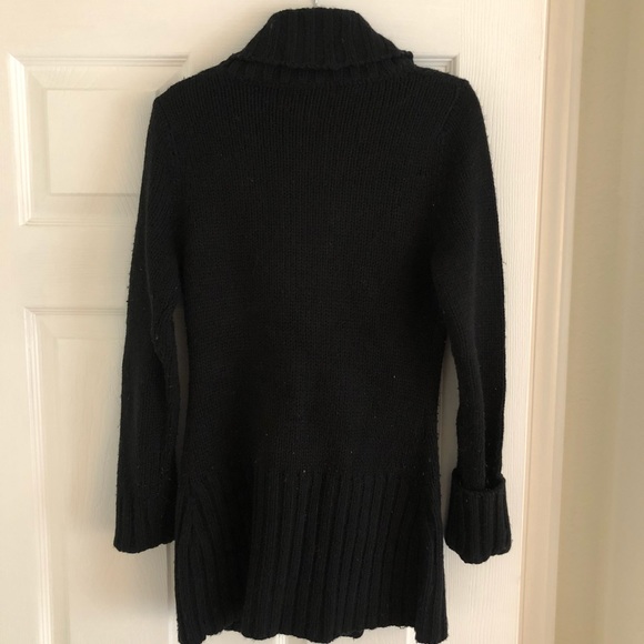 Size Medium Knit Overcoat - Picture 3 of 3